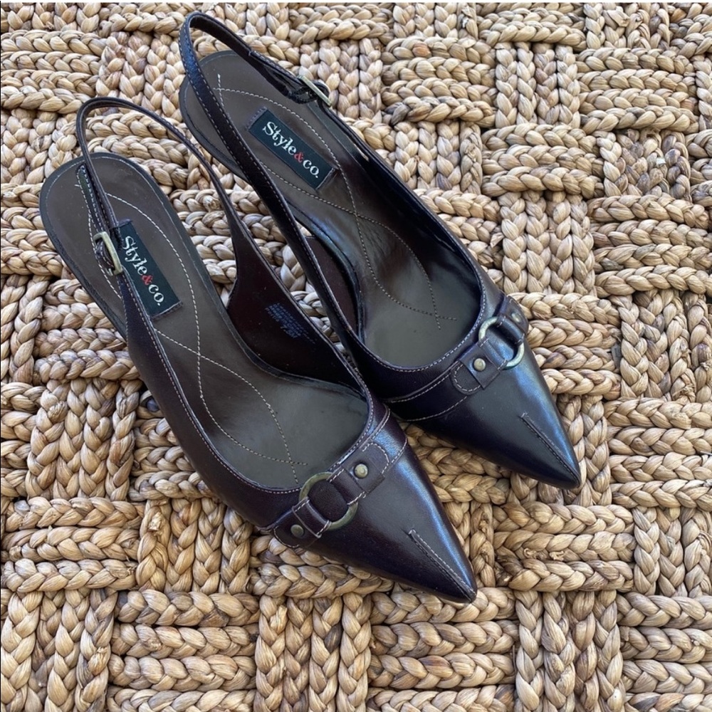 EUC Style & Co Chocolate Brown Leather Slingbacks